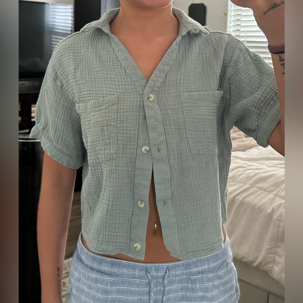 Sage green waffle button up